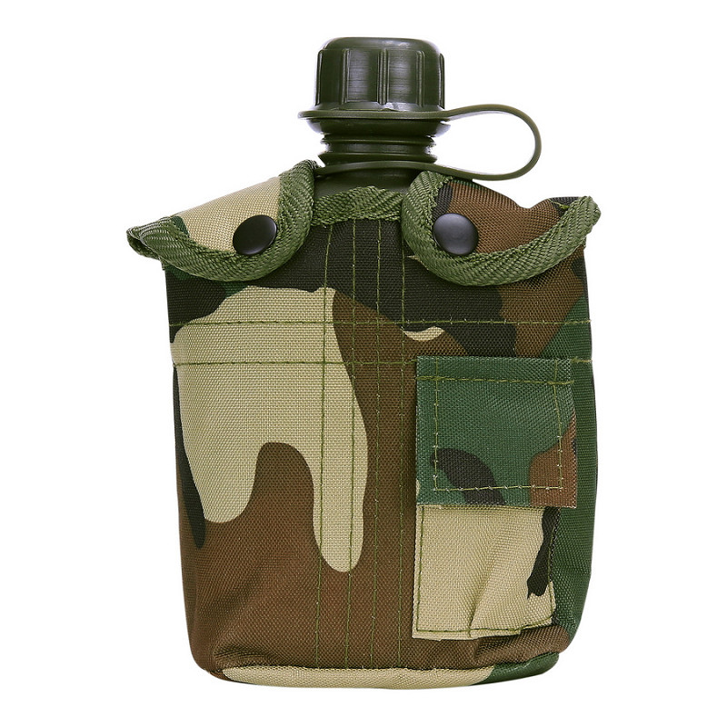 Gourde en plastique housse camouflage